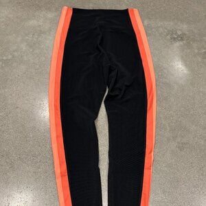 Beach Riot Sport Ribbed Leggings – Black Sunset Stripe